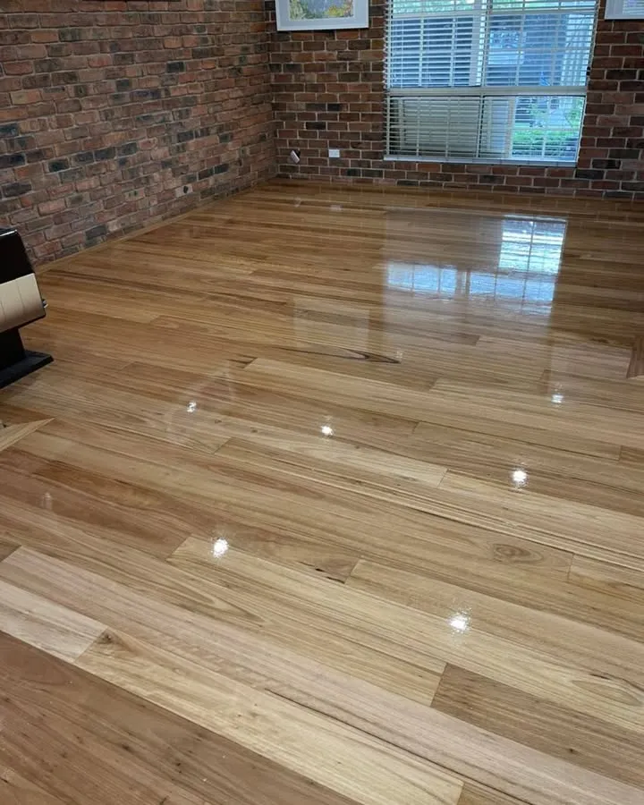 Floor by Sap &amp; Grain